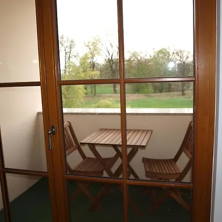 Zu Den Eichen Apartment